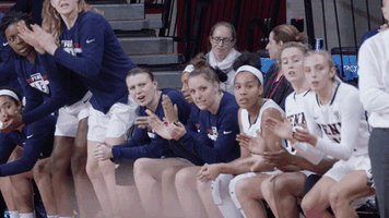 pennquakers applause GIF by Penn Athletics