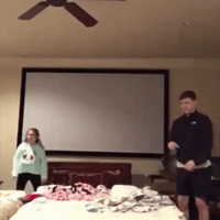 Featured image of post Yippee Gif Dumb And Dumber