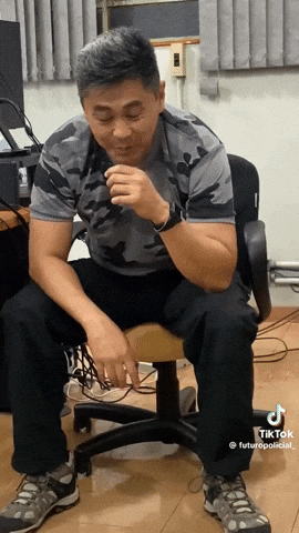 Kenji Palumbo  20100 GIF
