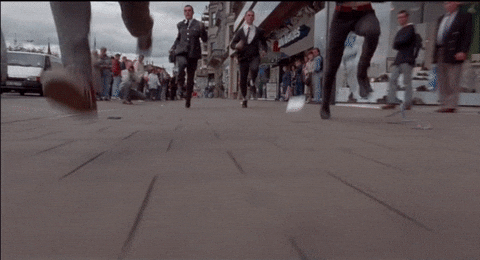 giphy.gif?cid=4d1e4f292784aac1ee1bff21f5779d87a2c4c3b2d56c123a&rid=giphy.gif