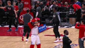 200.gif?cid=fc005b08229c411185421d99b75f4520f2f29357fe153878&rid=200.gif&ct=g