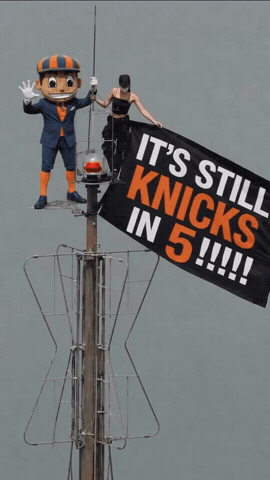 NIKO KNICKERBOCKER GIF
