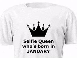 Selfiequeen GIF