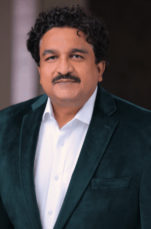 Isam Vaid Photos GIF