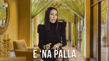 Real Housewives Grande GIF by discovery+