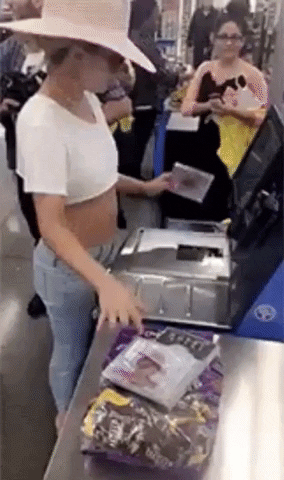 giphy.gif?cid=4d1e4f2927d1ebad00fad38ba4