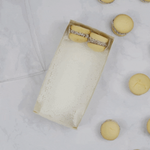 Pasteleria Giftbox GIF by Ideal Patisserie