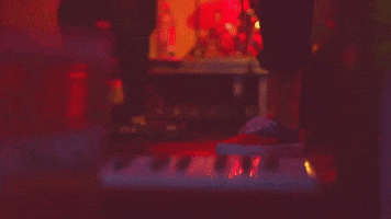 RAUM27 GIF