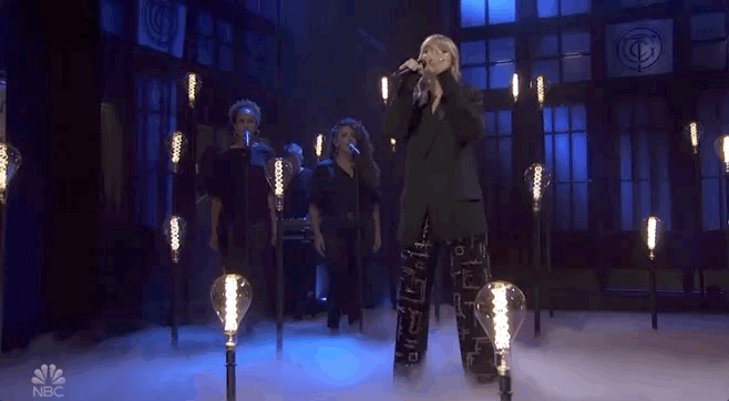 Taylor Swift Snl GIF by Saturday Night Live - Find & Share on GIPHY