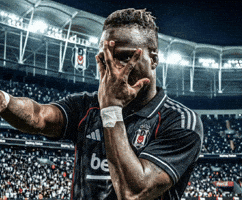 Beşiktaş GIF