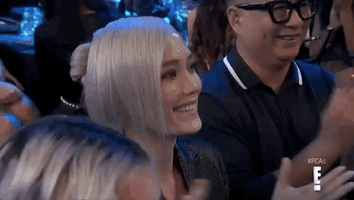 peoples choice awards pca GIF by E!