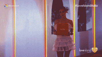 Red Box Outfit GIF by Love Island Italia