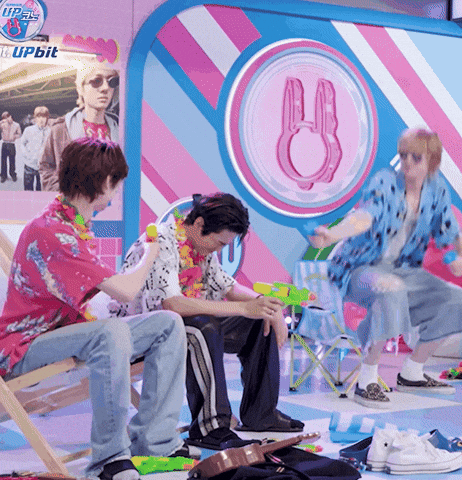 Juhoon GIF