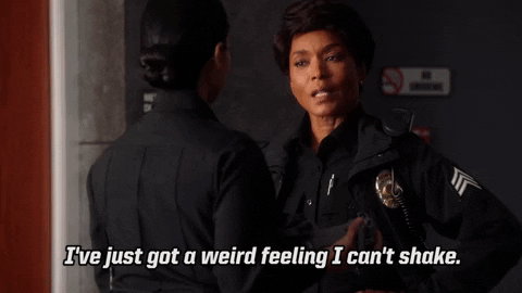 gut feeling tail watching