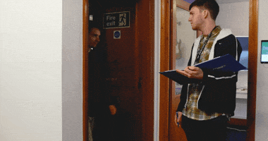 200.gif?cid=fc005b08ad7e43f05bd5e3401fbca0edd59904e38652a202&rid=200.gif&ct=g