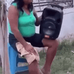 giphy.gif?cid=8fc3c8977a08f179c36a8261a9