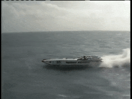 Powerboat GIF by Véhicule