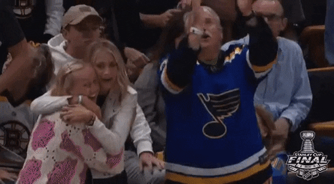 giphy.gif?cid=ecf05e475d01ff8d727767574d