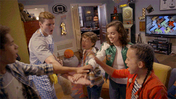 mystery celebrate GIF by Nickelodeon