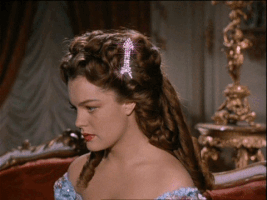 Elissa  GIF