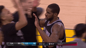 200.gif?cid=fc005b08c7e0bd2a2fa8f3585b7b9e56bae5e2ee56a520e2&rid=200.gif&ct=g