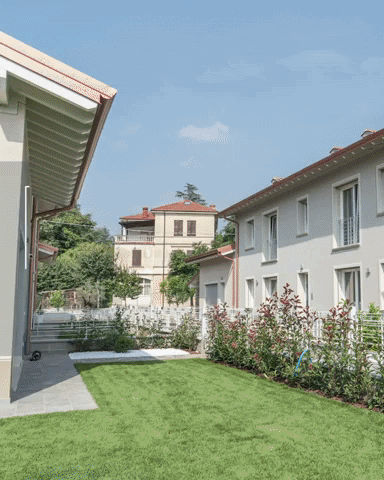 Lucchini Costruzioni GIF