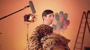 200.gif?cid=fc005b086df149b17dd25dc766f700b4d5ccac21ee374a96&rid=200.gif&ct=g