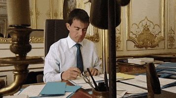 manuel valls travail GIF by franceinfo
