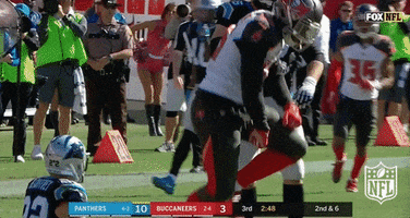 Kwon Alexander Dancing GIF by NFL