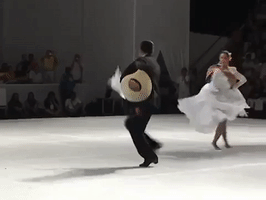 brendasandovalbarrientos perÃº marinera danza peruana marinera peruana GIF
