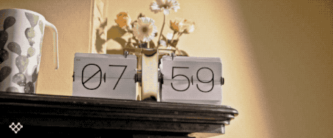 olisto clock iot triggi trigg GIF