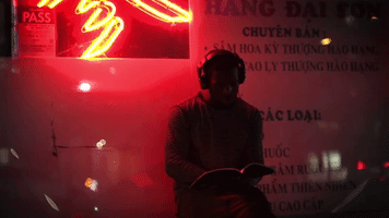 200.gif?cid=fc005b08dc9aae53aacac77e072ae7d85089c30b7c02d405&rid=200.gif&ct=g
