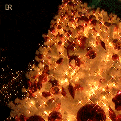 Christmas Tree GIF by Bayerischer Rundfunk
