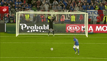 Courtois GIFs - Find & Share on GIPHY