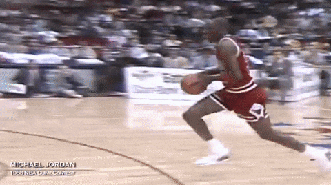 giphy.gif?cid=ecf05e47b692e891fe3214092a