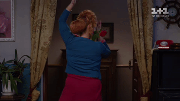 c2h2zwrvy2hrytg4qg1hawwucnu  GIF