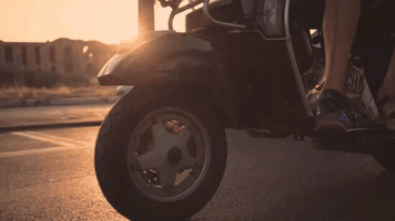 zior woman rome zioromolo GIF