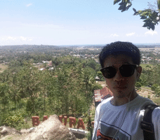 Hanar GIF