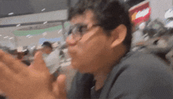 Alecs GIF