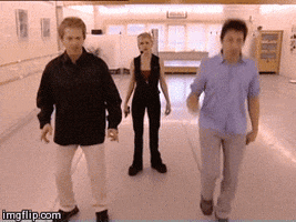 fail dance lessons GIF by vrt