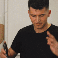 200.gif?cid=fc005b087ca04a70253f9efba83c5164571ad0aacabb6365&rid=200.gif&ct=g