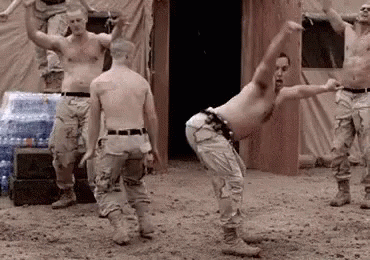 giphy.gif?cid=ecf05e47faec65c6f819655087