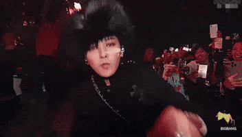 G-Dragon Vip GIF