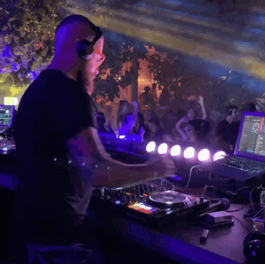 The Hitch Party GIF by Silent Disco Austria