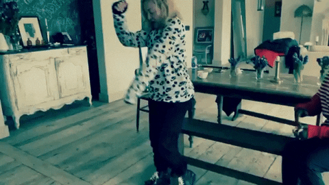 giphy.gif?cid=4d1e4f29a227953540ccc6dbde