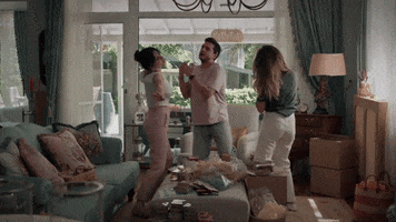 Happy Dance GIF by Show TV
