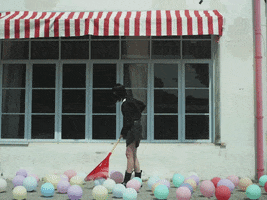 200.gif?cid=fc005b08307b52b5c9aead0eae2a707530976da8f7ee9077&rid=200.gif&ct=g