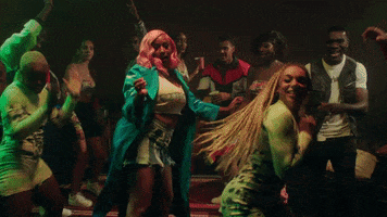 200.gif?cid=fc005b08e2e0c72695d3899f18aa3f0f3ff603d4a51691ef&rid=200.gif&ct=g