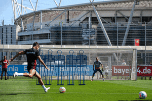 Training Skills GIF by Bayer 04 Leverkusen