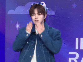 Leo GIF